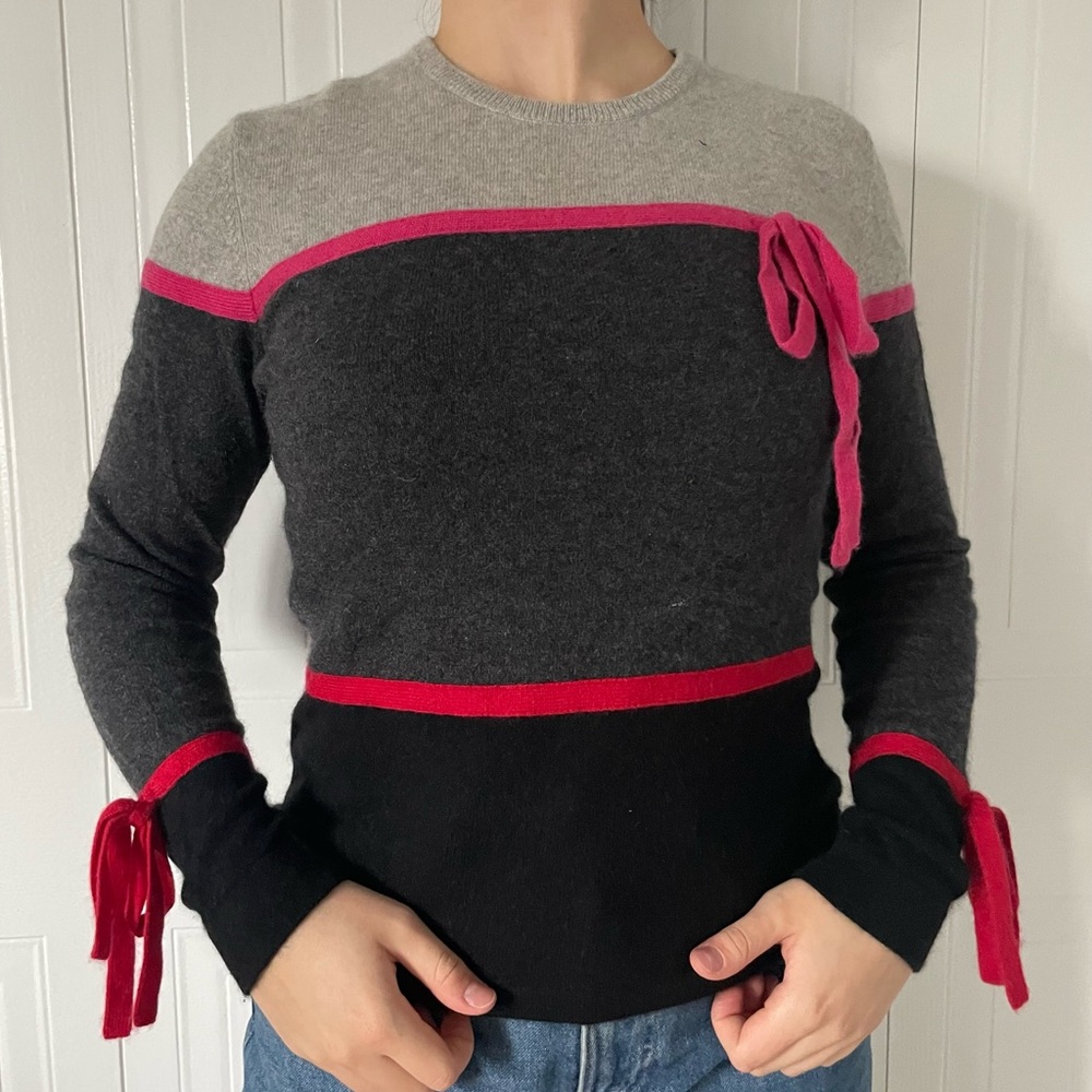 ANDRÉ CHRISTIAN CASHMERE SWEATER